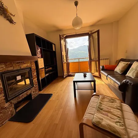 Cozy With Mountain Views דירה